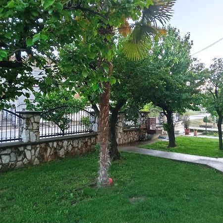 גבגלייה Apartman Zafirovi מראה חיצוני תמונה